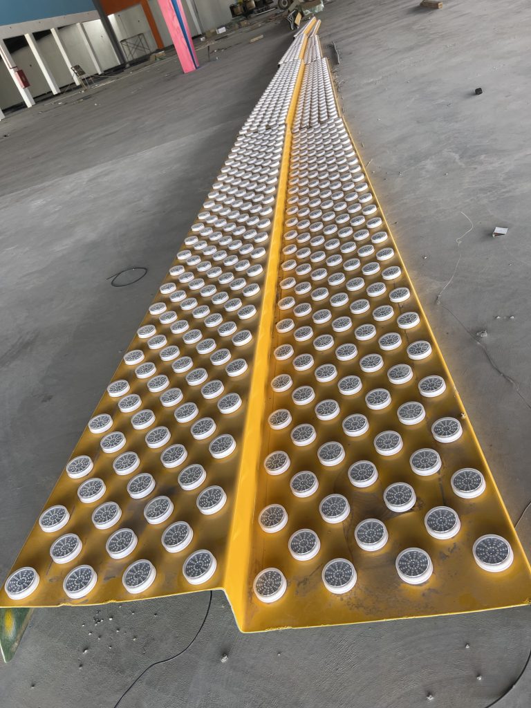 amusement equipment lights install