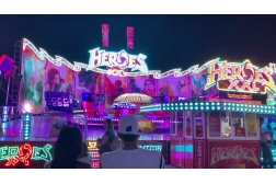 What are some ways to customize playground light bulbs for events?